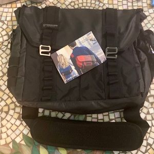 NWOT- Timbuk2 Black Messenger Bag